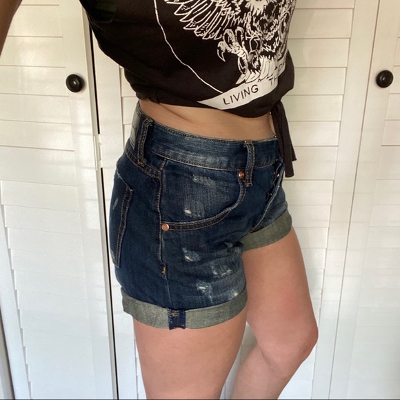 donated - Picture 3 of 11